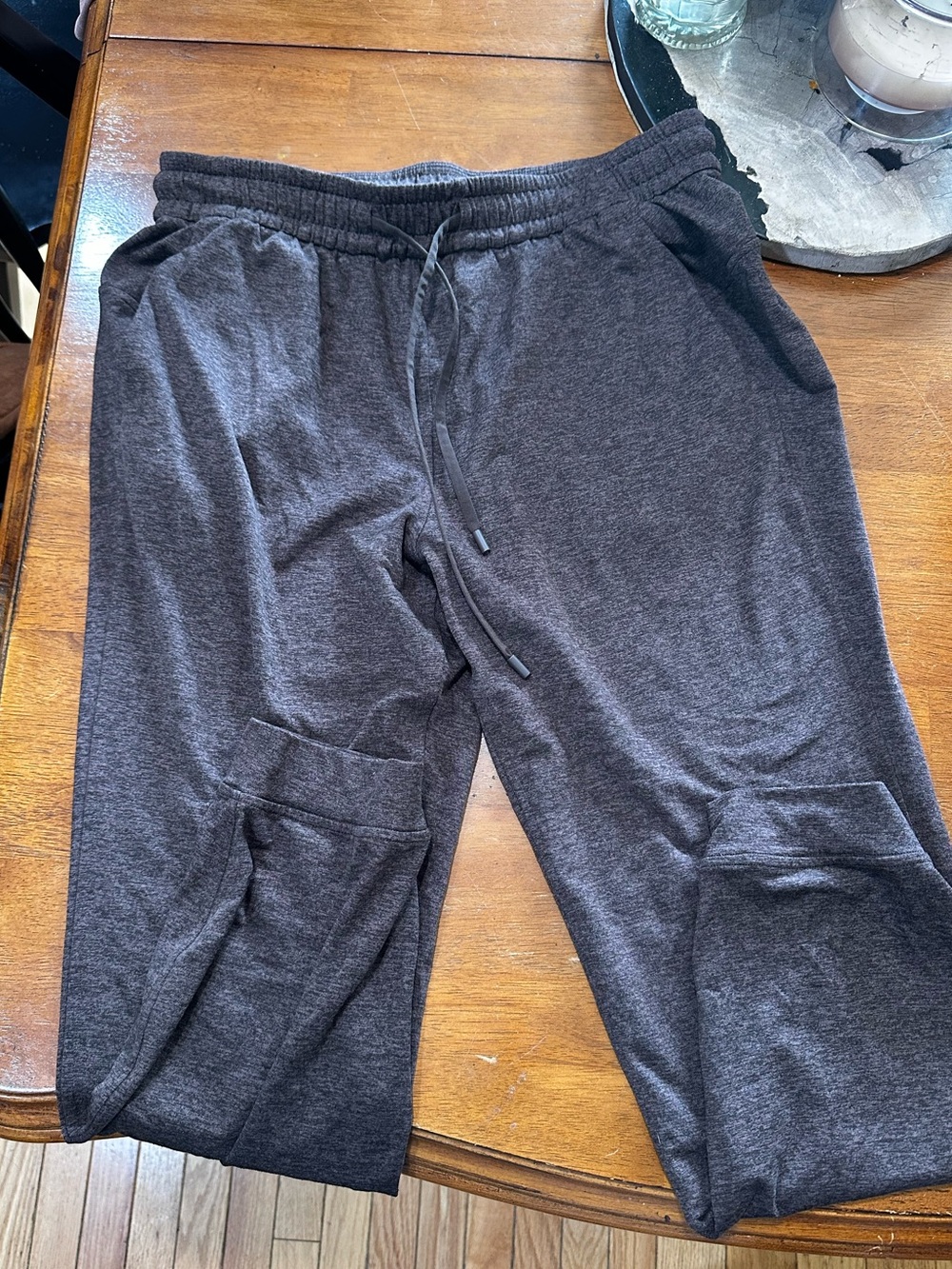 Lululemon brown joggers